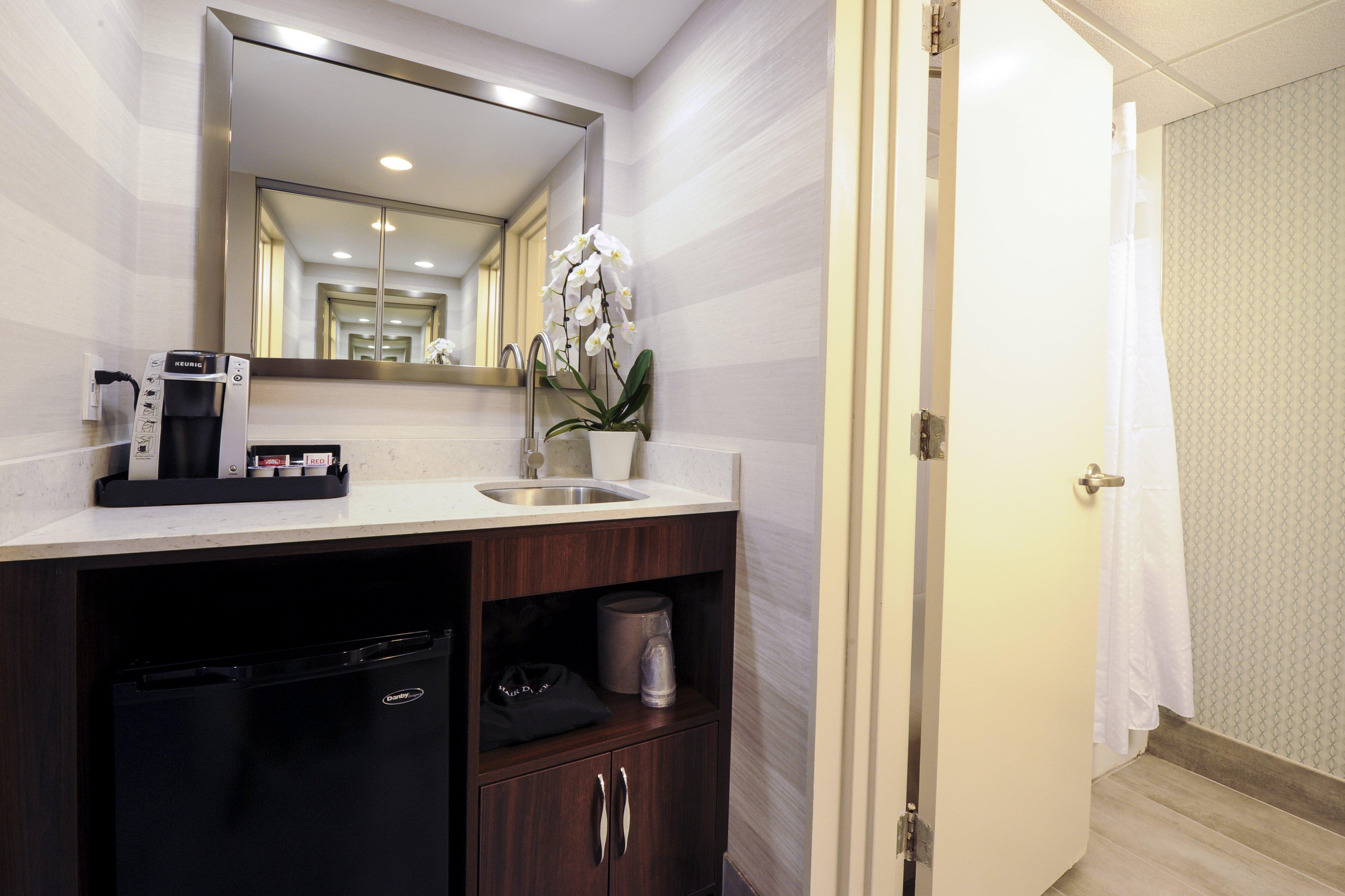 Holiday Inn Niagara Falls-By The Falls By Ihg Екстериор снимка