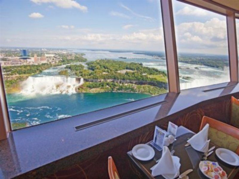 Holiday Inn Niagara Falls-By The Falls By Ihg Екстериор снимка